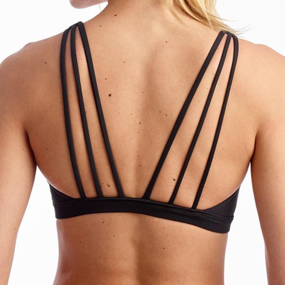 Define your Inspiration Strappy Bra